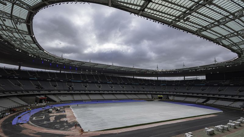 áthelyezhetik a párizsi olimpia megnyitóját, ha a magas biztonsági kockázat ezt indokolja