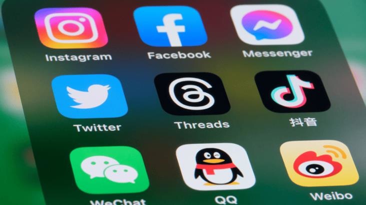 popüler sosyal medya platformu türkiye'de kapatılıyor