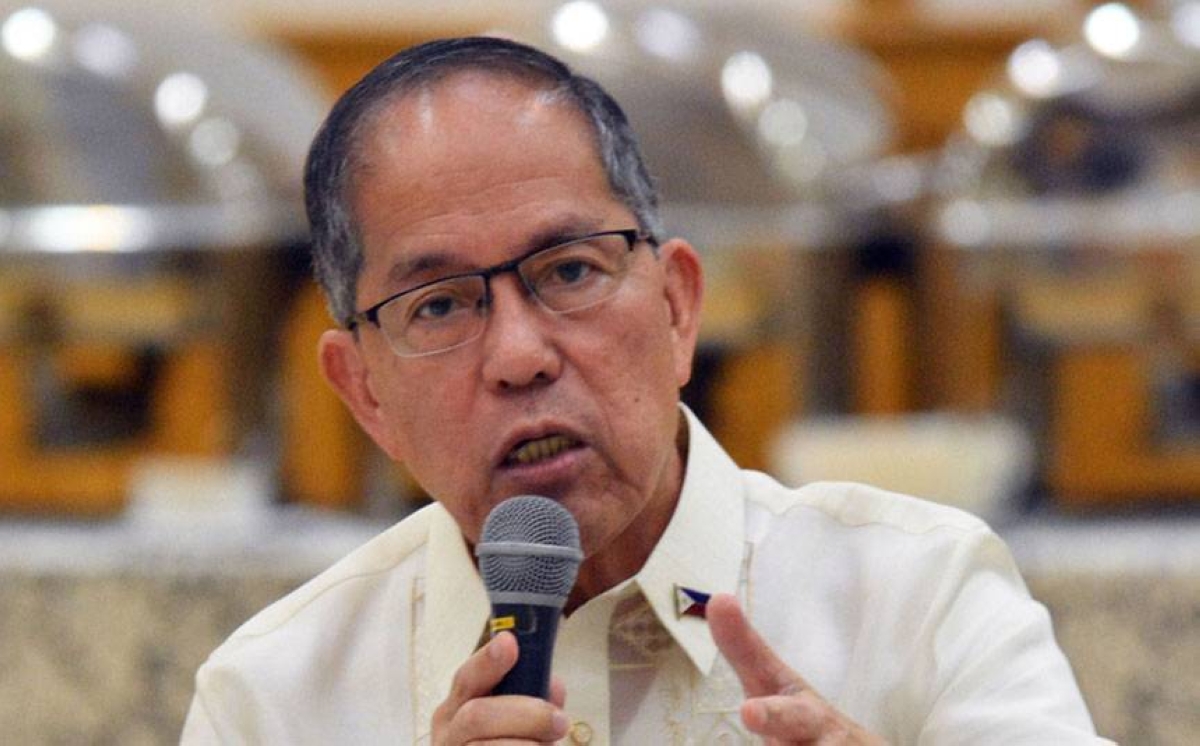 dole, up team up for paralegal training