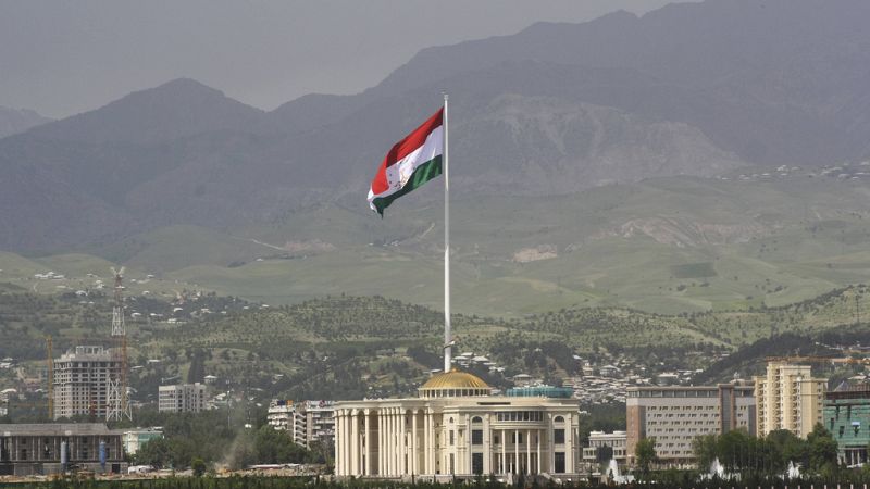 tacikistan, türk vatandaşlarına vize uygulamaya başladı