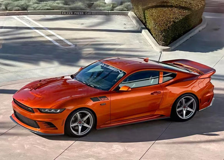 Saleen Reveals Supercharged 800 Horsepower 302 Black Label Ford Mustang