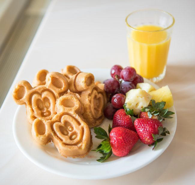 The Disney Dining Plan will finally be returning to Disney World starting in 2024. Here’s everything you need to know. Disney has been sharing some long-awaited news with fans over the past few weeks. In April, Disney World Annual Passes resumed sales after they were halted in 2021. And now, we finally have more information […]