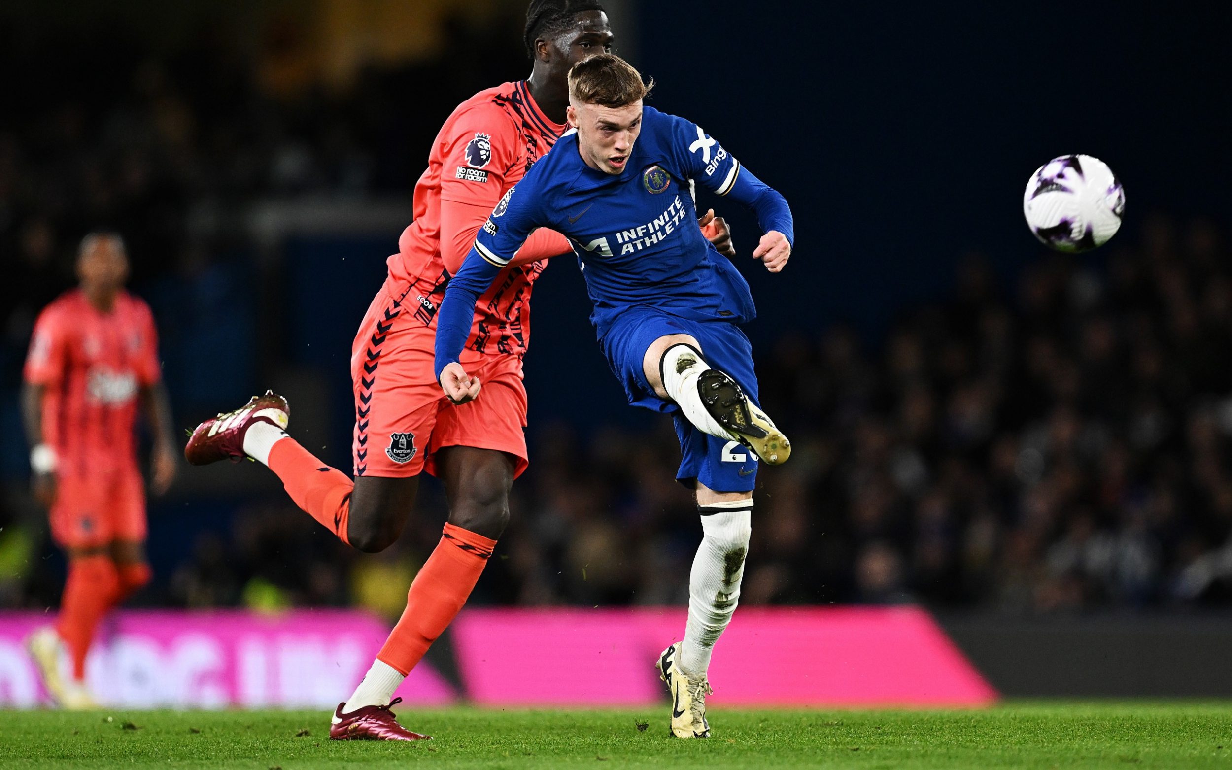 cole palmer scores four as chelsea stun abject everton