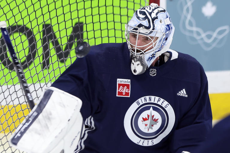 Jets' Connor Hellebuyck sticking to same script heading into new season