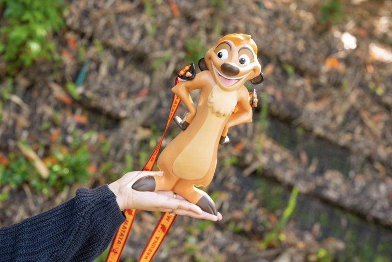 A new Timon Sipper is coming to Disney’s Animal Kingdom, joining the new Pumbaa Popcorn Bucket! Disney’s Animal Kingdom is celebrating its 25th anniversary with special merchandise in the parks, and fun surprises. Already we’ve seen a new Moana meet and greet debut at the park, along with a special Pumbaa popcorn bucket that you […]