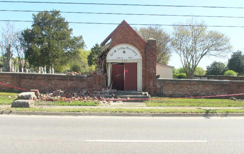 Woman charged after crashing into Petersburg Jewish cemetery building