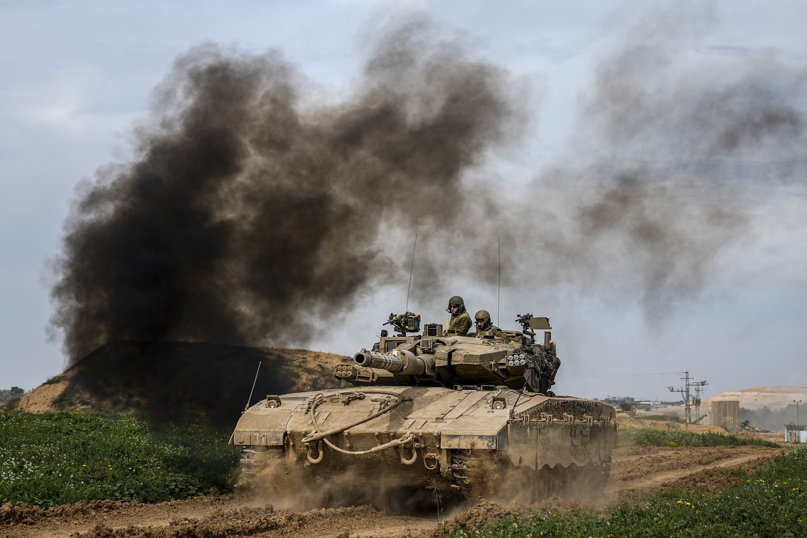 πολεμικό συμβούλιο ισραήλ: πλήγμα στο ιράν ακόμα και σήμερα, χωρίς γενικευμένο πόλεμο