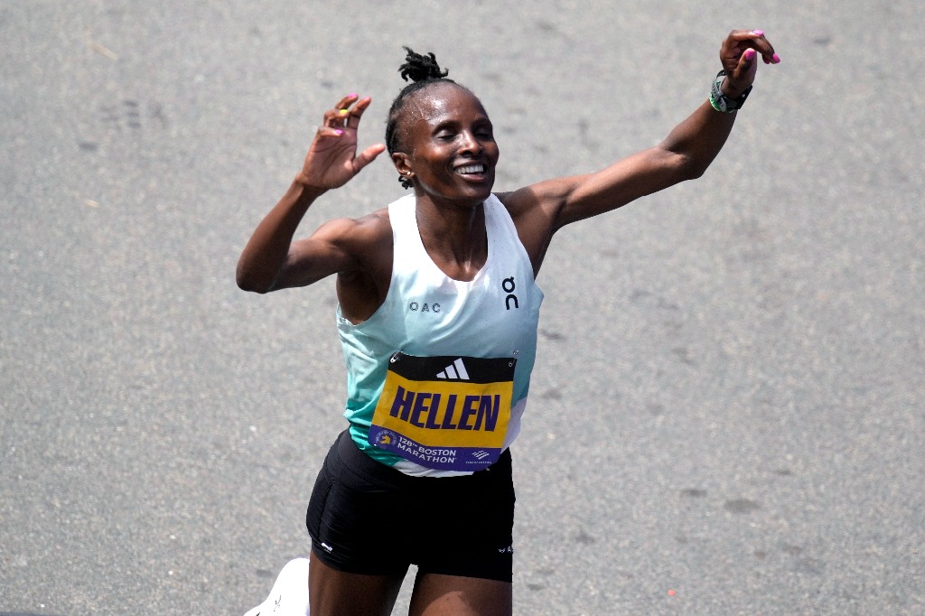 la keniana obiri y el etíope lemma ganan el maratón de boston