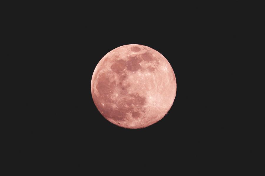 luna rosa en abril: no te pierdas este espectáculo celeste