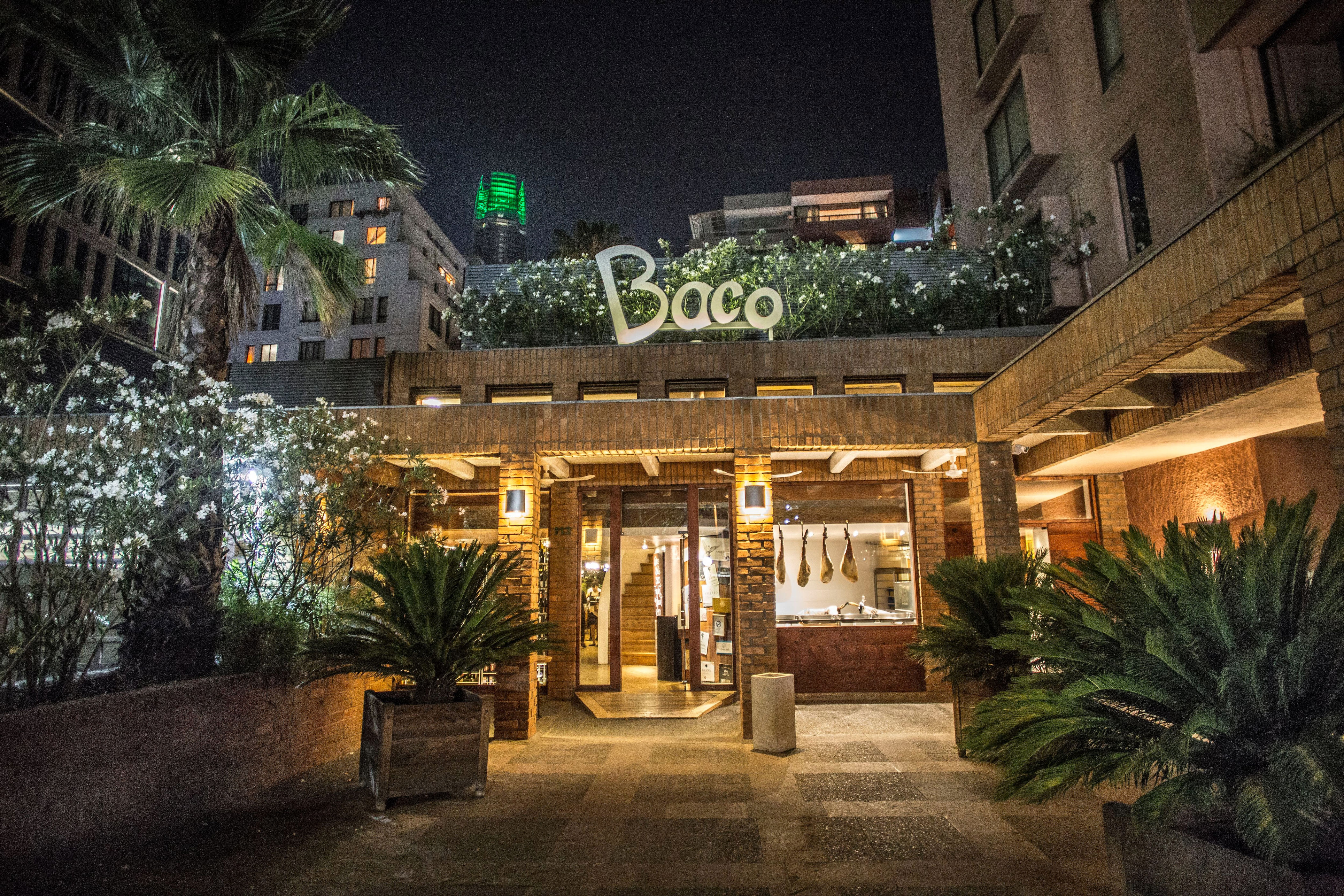 baco vs. baco: dueño de restaurant en providencia demanda a empresario por uso de marca idéntica sin autorización