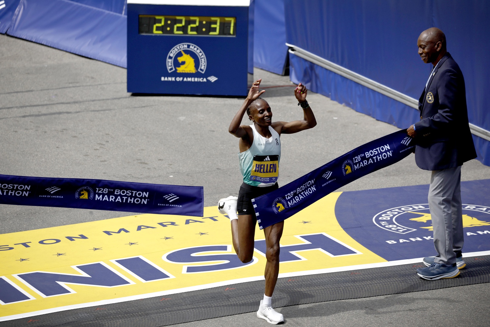 el etíope sisay lemma y la keniana hellen obiri triunfan en el maratón de boston