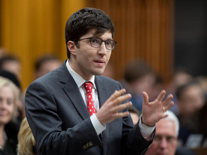 ndp, liberals claim conservative filibustering derailed ministers' testimony on auto theft