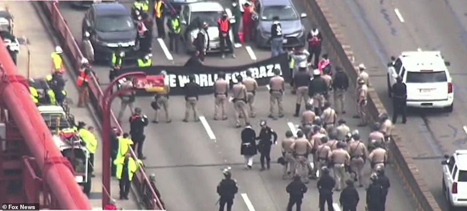 Anti-Israel protesters blockade the Golden Gate Bridge