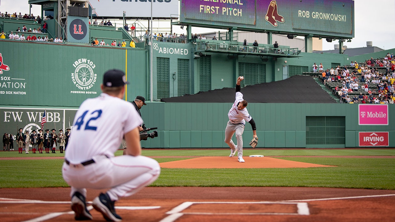 rob gronkowski's legendary first pitch at red sox game gets stamp of approval from tom brady