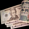 Dollar rises to 5-month high, puts heat on yen; GDP data boosts yuan<br>