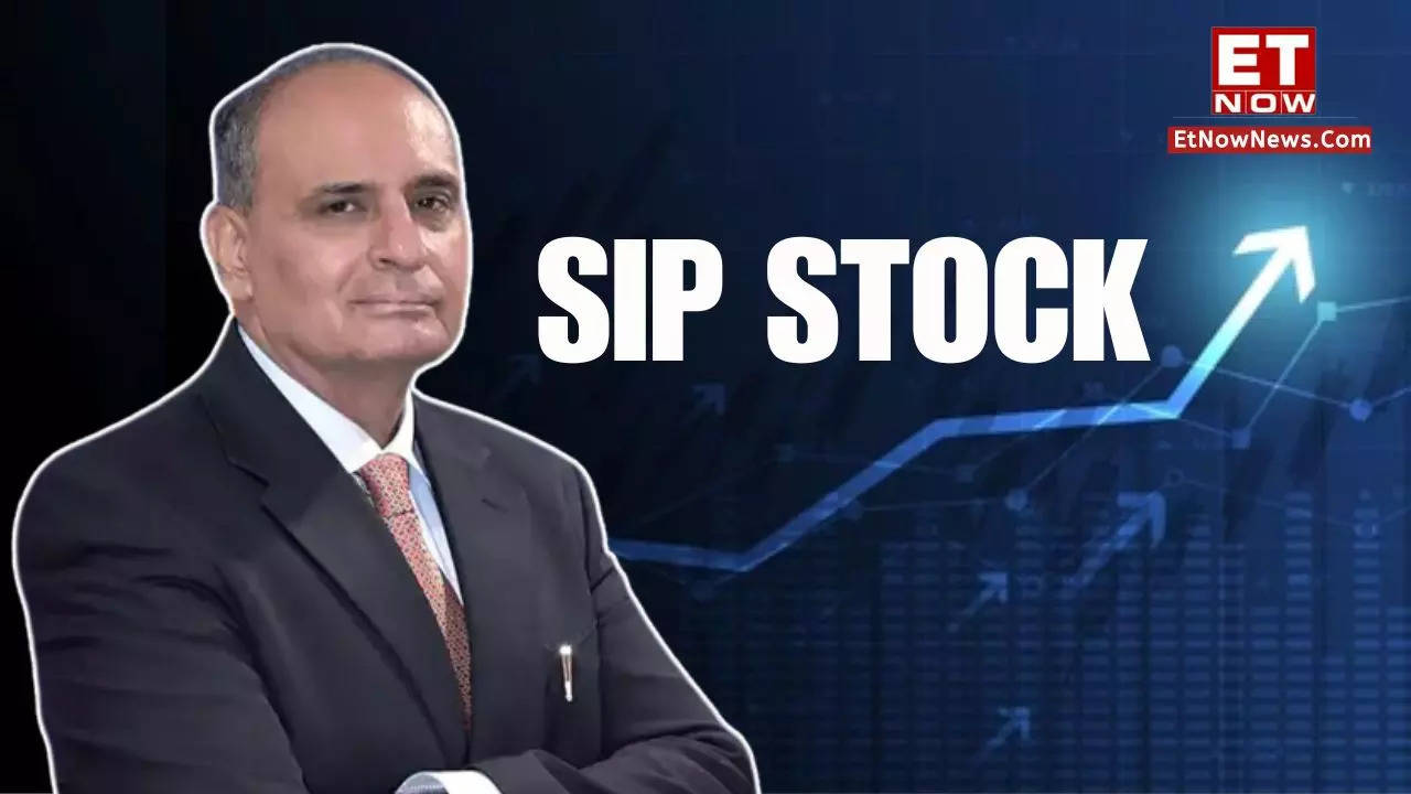 sip stock by sanjiv bhasin: 'must have this fmcg share in portfolio'
