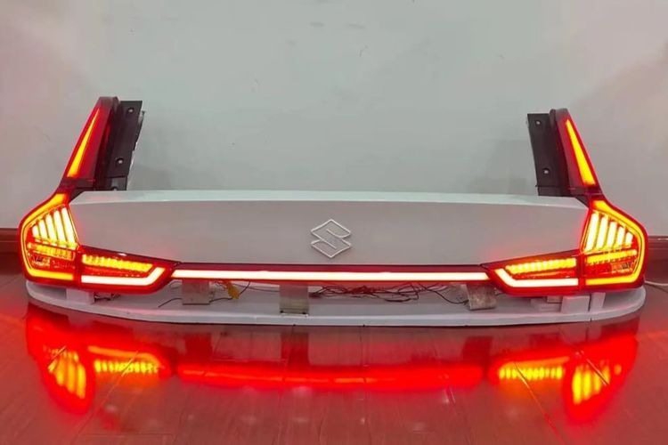 modifikasi lampu belakang mobil yang mengganggu pengemudi lain