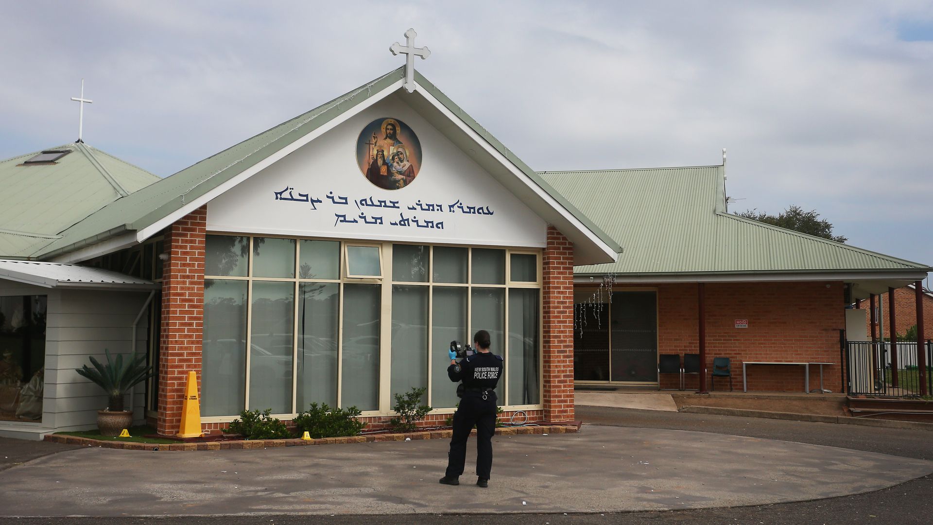 sydney: polizei stuft messerangriff in kirche als terrorakt ein