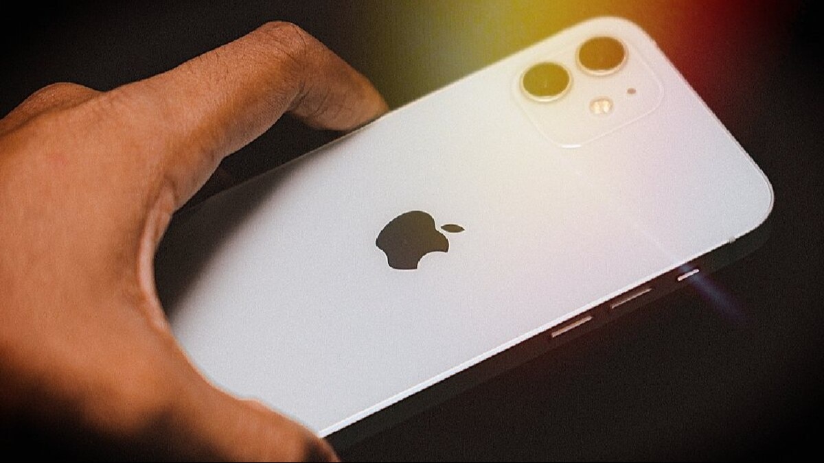apple in talks with titan, murugrappa group to build iphone camera: report