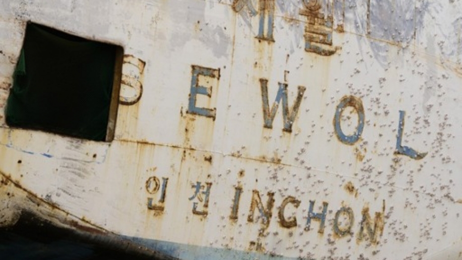 la corée du sud commémore le 10e anniversaire du naufrage du ferry sewol