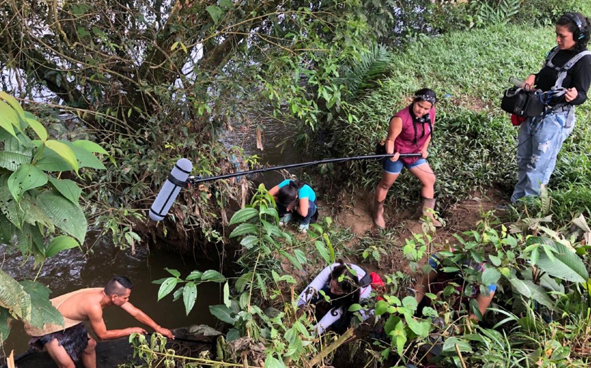 amazon, el desgarrador documental de prime video sobre niños indígenas que sobrevivieron 40 días en el amazonas