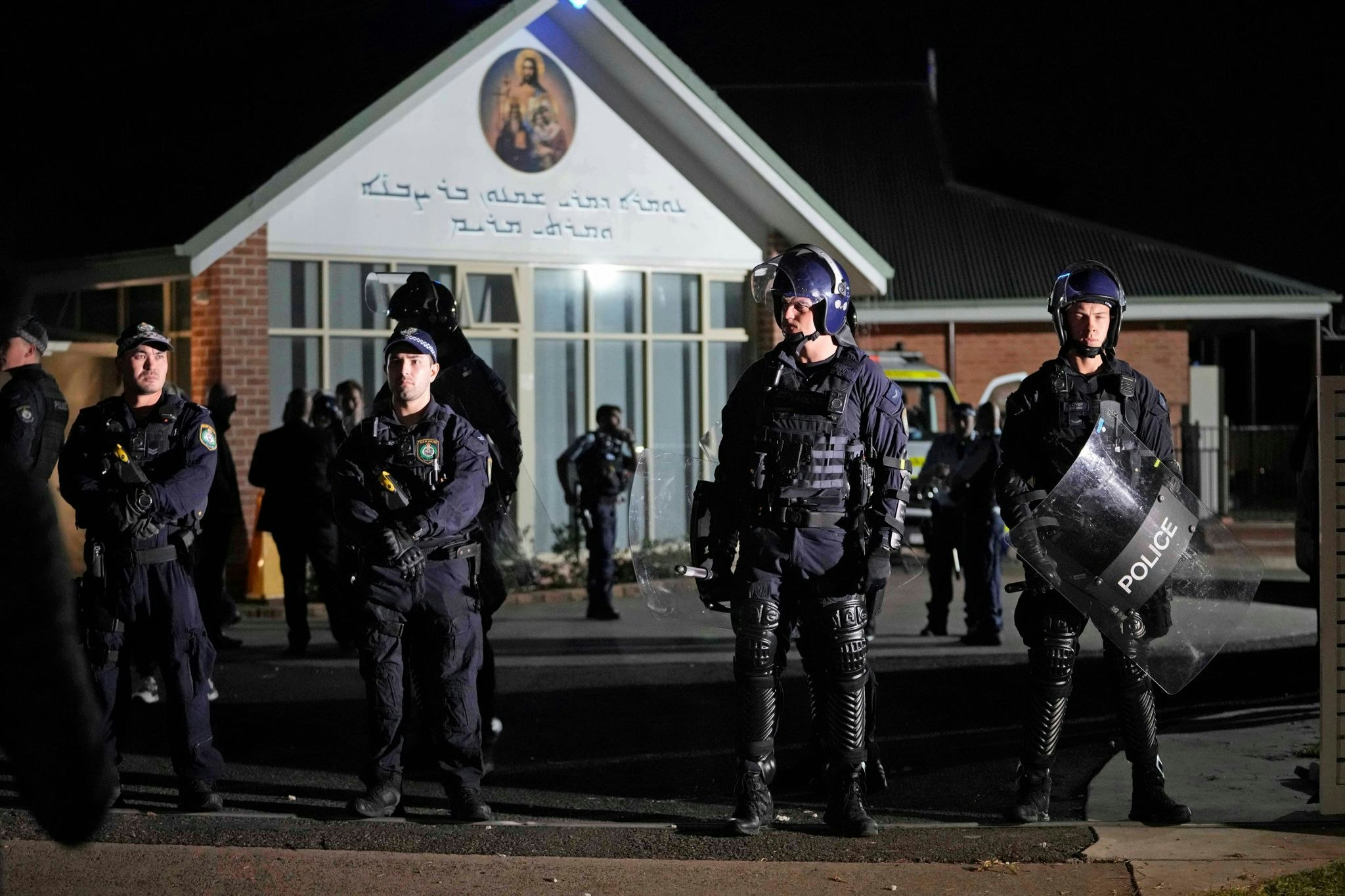 extremismus: polizei wertet angriff auf priester in sydney als terrorakt