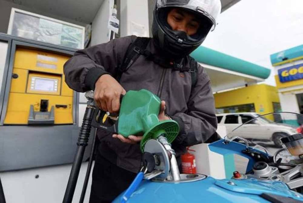 high oil prices good for exporters, but brace for higher ron 95, ron 97 - economists