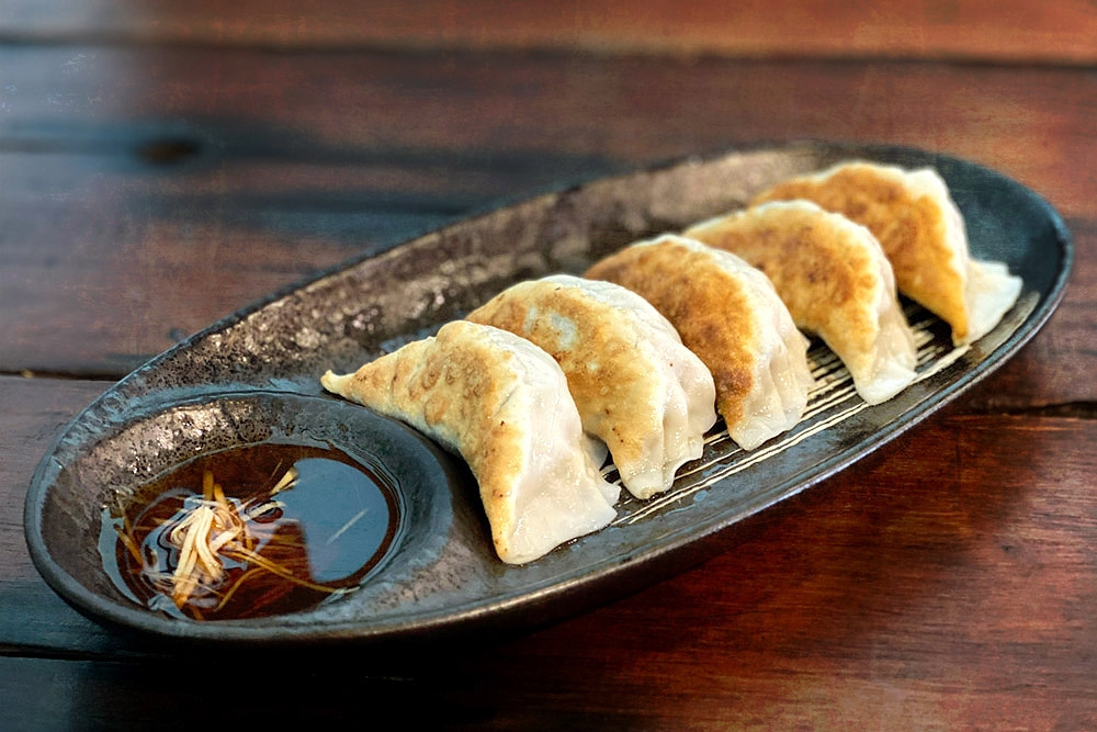 from ‘shogayaki’ to ‘chirashi’, enjoy the ‘donburi’ menu at sanzaru izakaya & bar in bukit jalil
