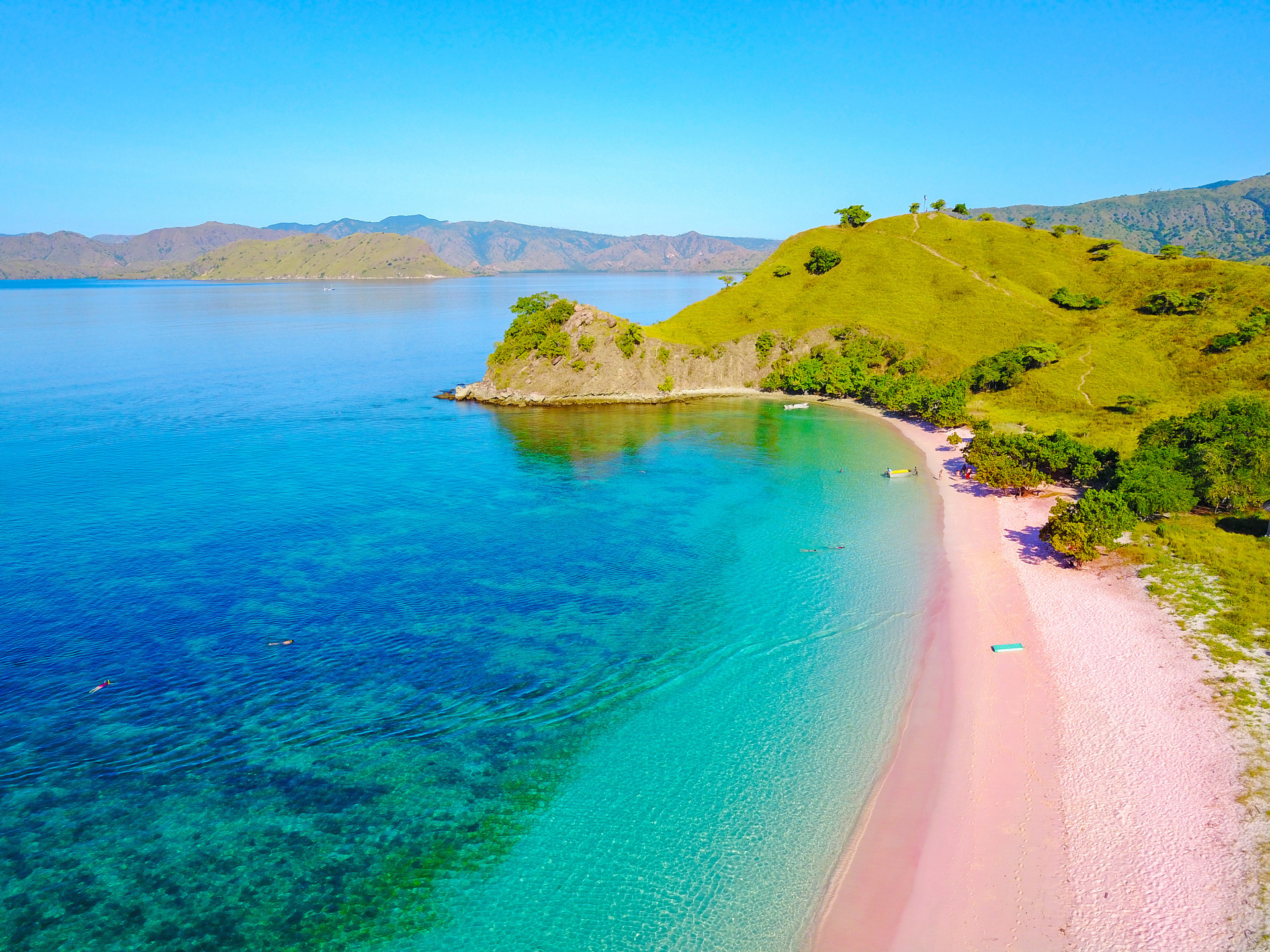 Pink, green, purple: check out the world's most colorful beaches