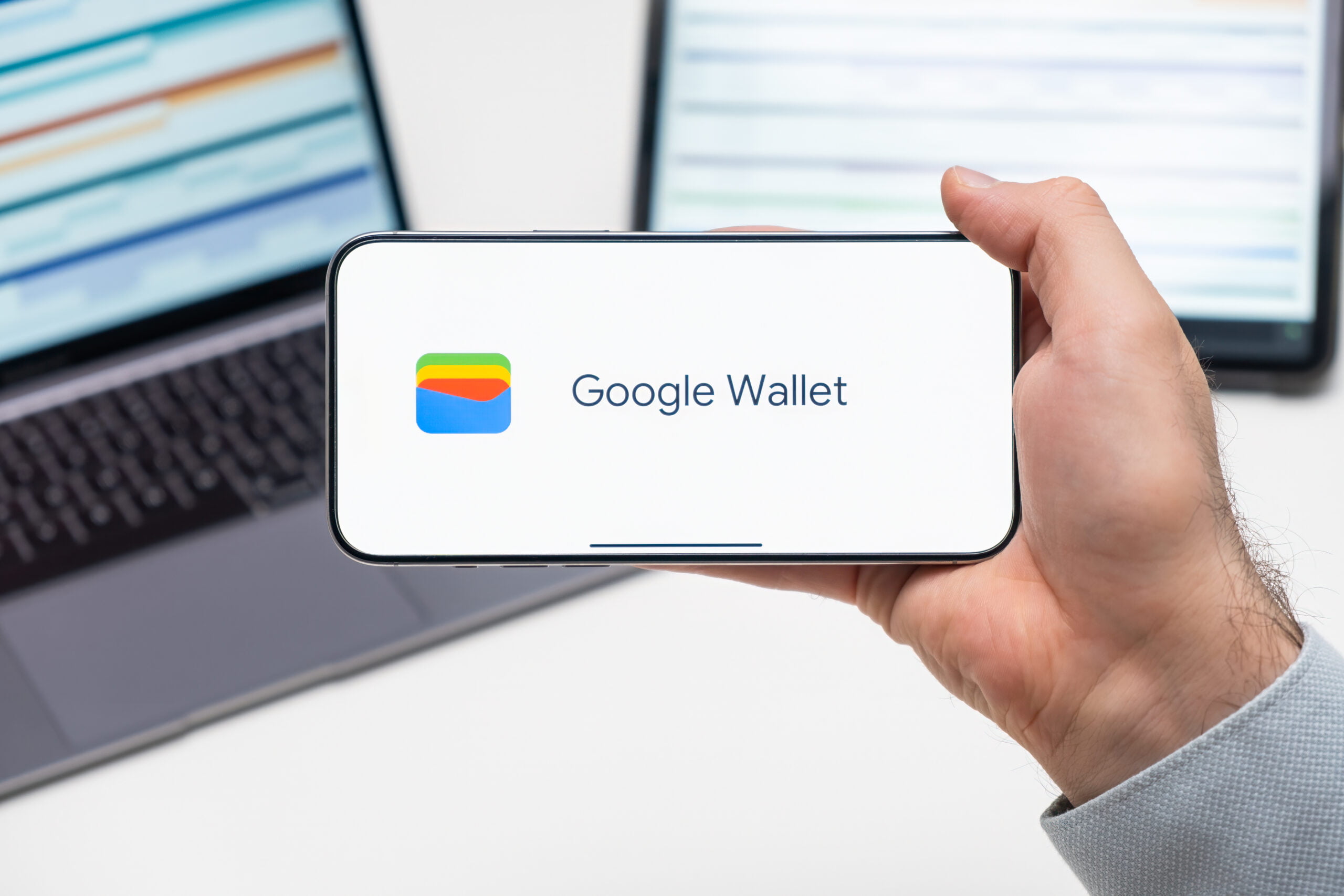 android, google wallet zaskakuje kolejną nowością. jednak tym razem nie ma się z czego cieszyć