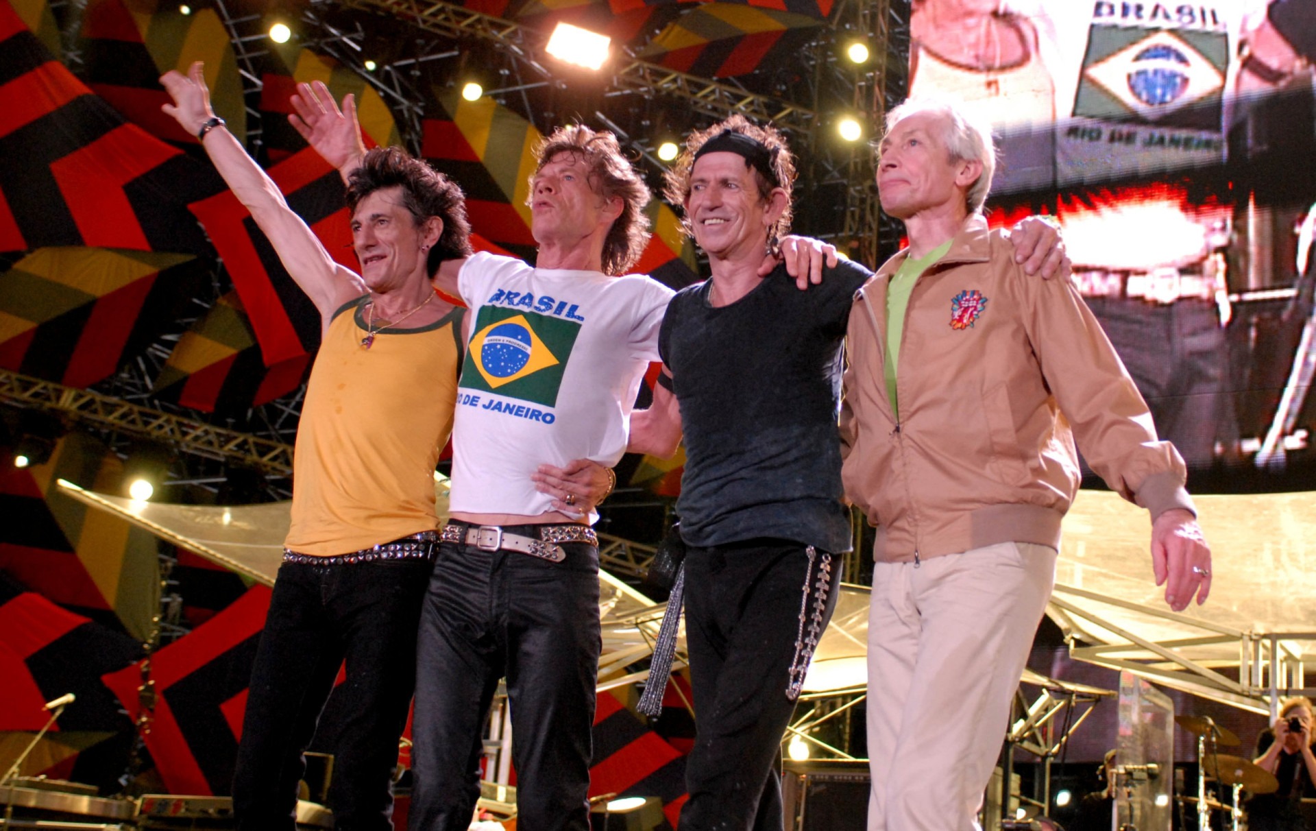 20 things you should never flush down the toilet