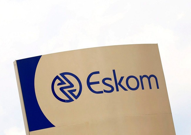 eskom apologises, promises to restore power after almost 100,000 tshwane residents plunged into darkness