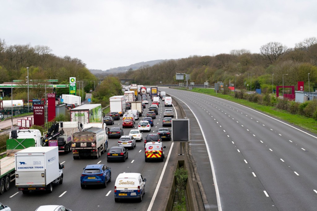 Map reveals seven-mile chunk of the M25 due to close next month