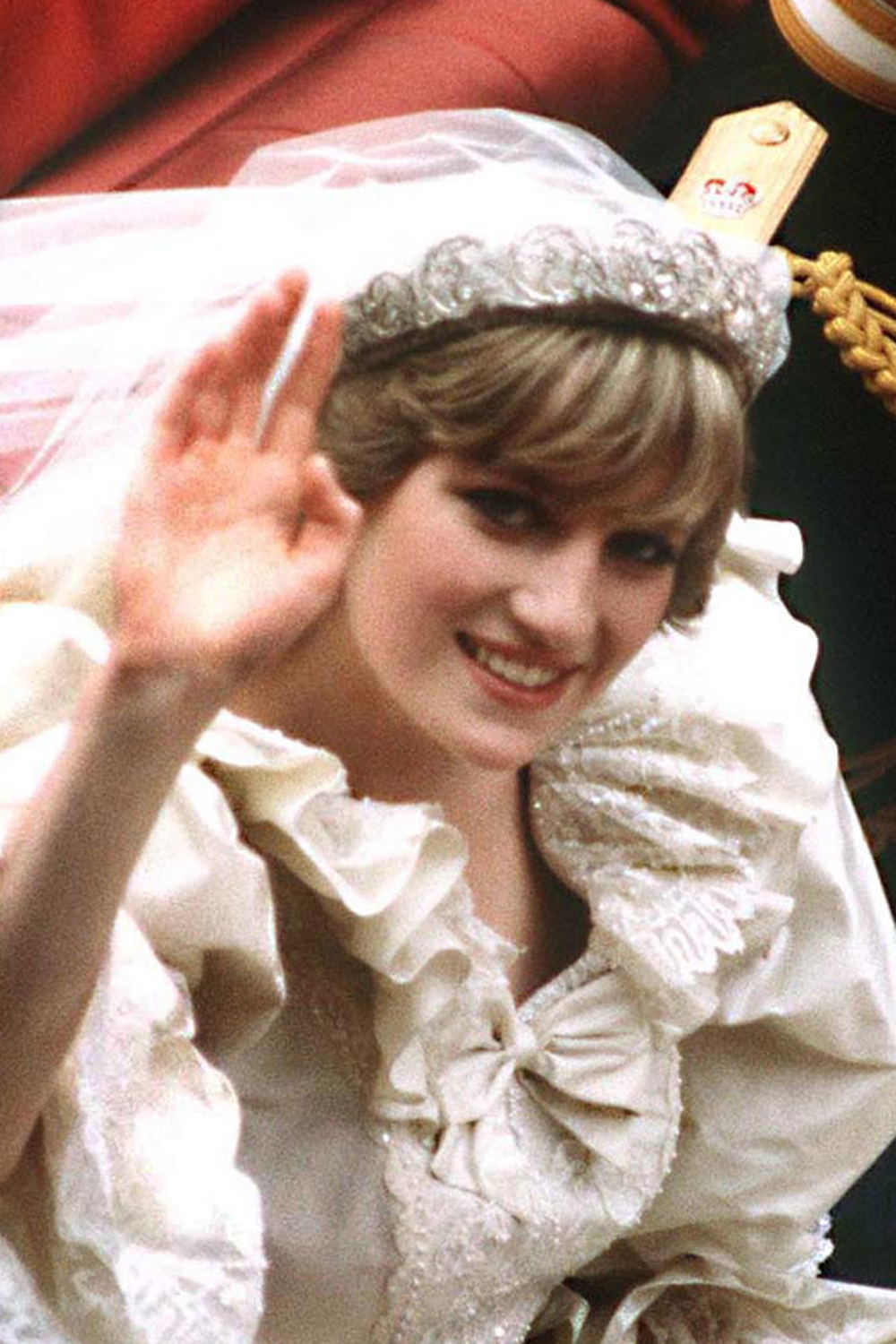 trust me, now is the time to take short hair inspiration from princess diana—here are her best looks ever