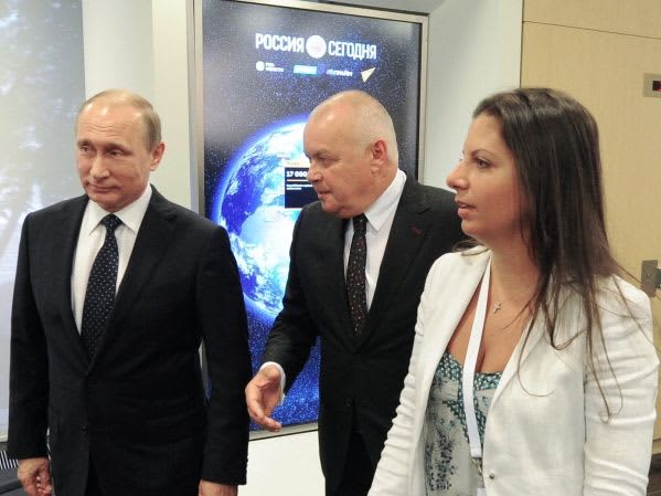 eklat im russen-tv: kreml-propagandistin will putin-feinde hinrichten