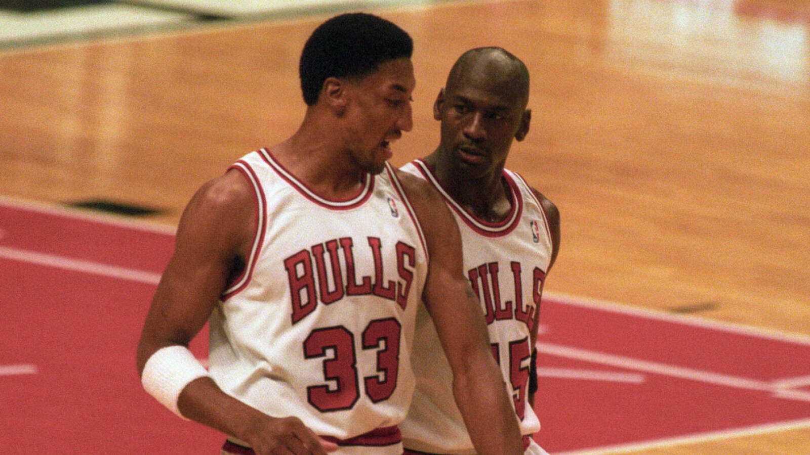michael jordan hated that scottie pippen was underpaid with bulls: ‘i wish there was some way legally i could give him some of the money he deserves’