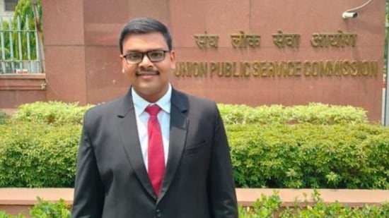 upsc topper aditya srivastava reveals 2 key reasons why he didn’t go abroad: brain drain and ageing parents