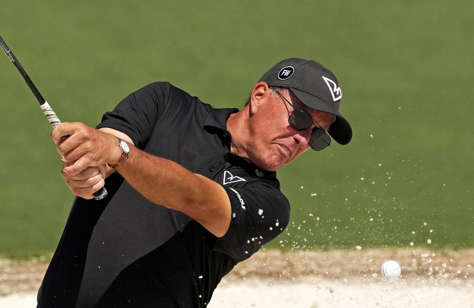 phil mickelson compares liv golf and pga tour