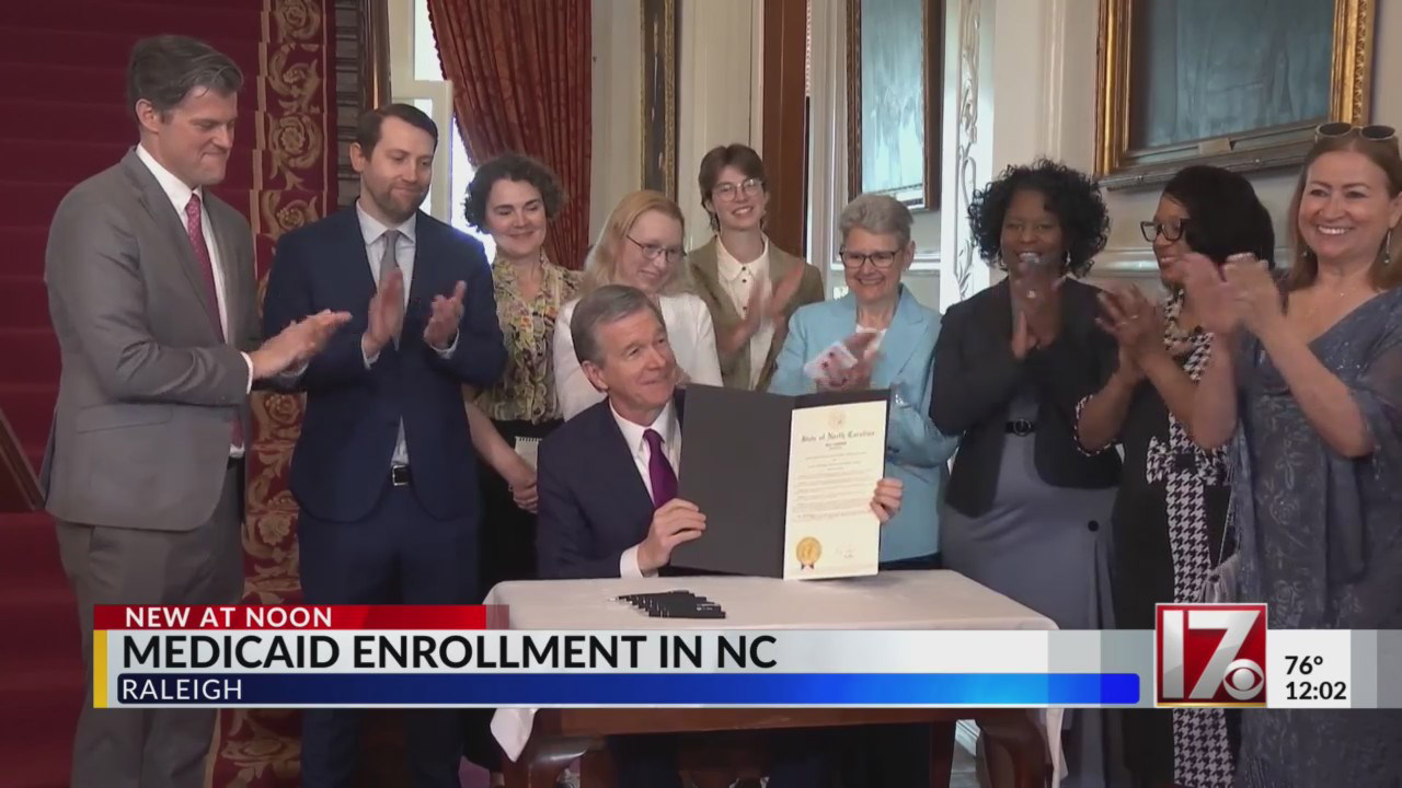 Gov. Cooper signs proclamation honoring those helping others with ...