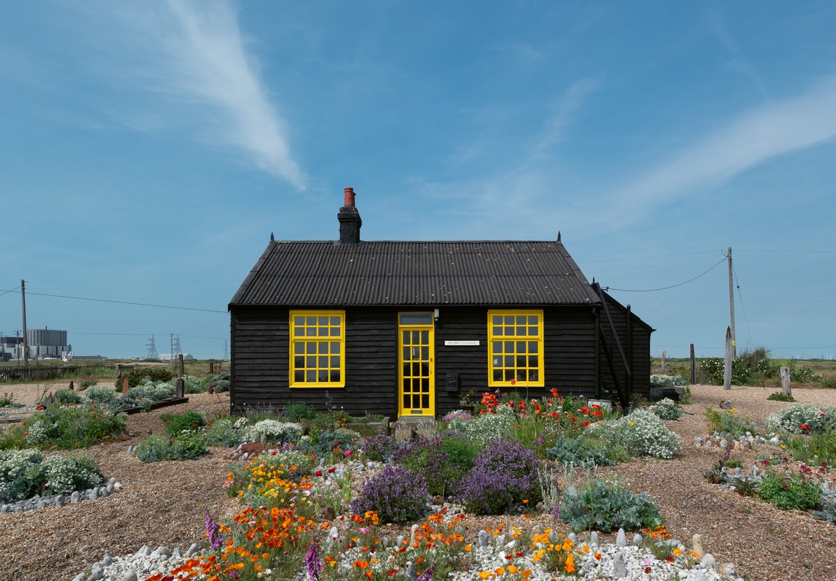 See Inside Derek Jarman's Home For The First Time As Interiors Of ...