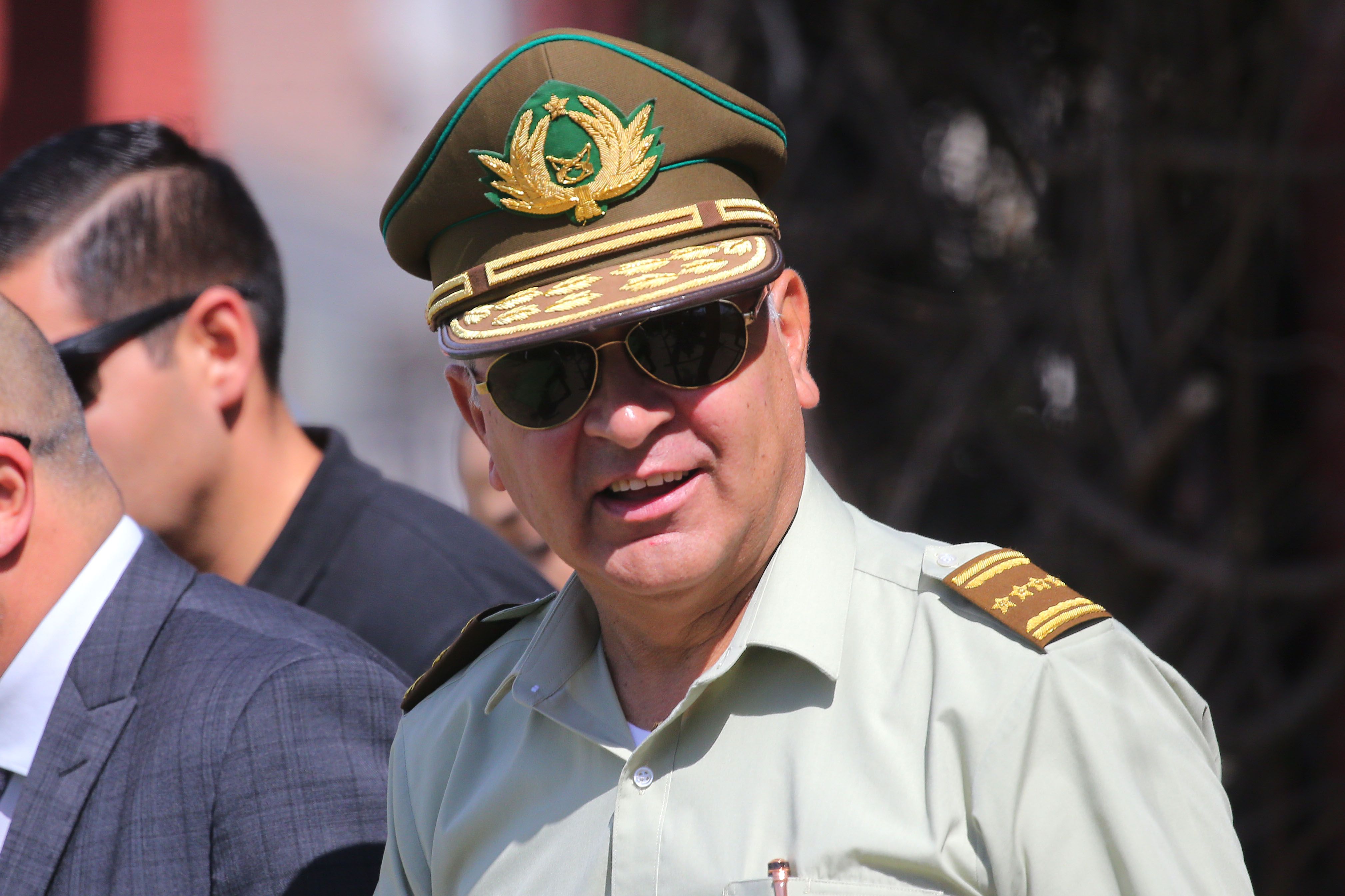 general yáñez pacta su salida con el presidente boric: renuncia se concretará la semana siguiente al “día del carabinero”