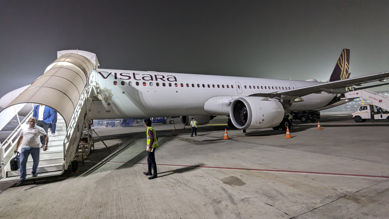 first for india: vistara finances 2 aircraft from gift city