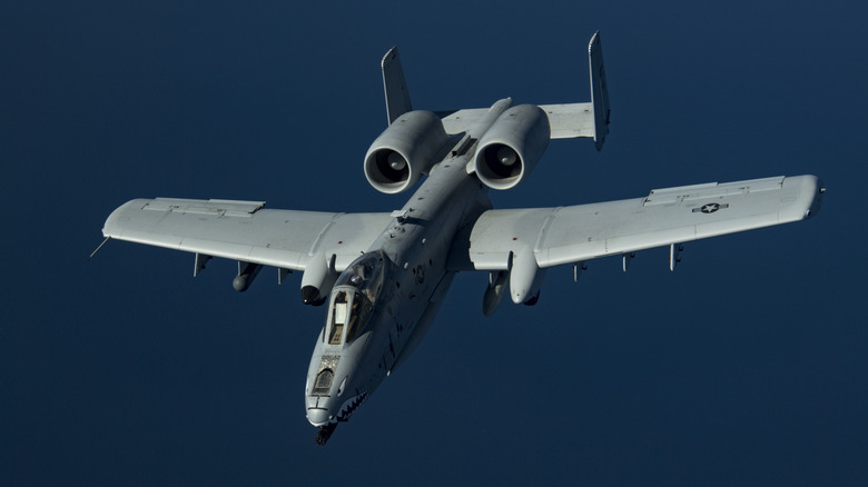 f-35 lightning ii vs a-10 warthog: which is the better close-air support aircraft?