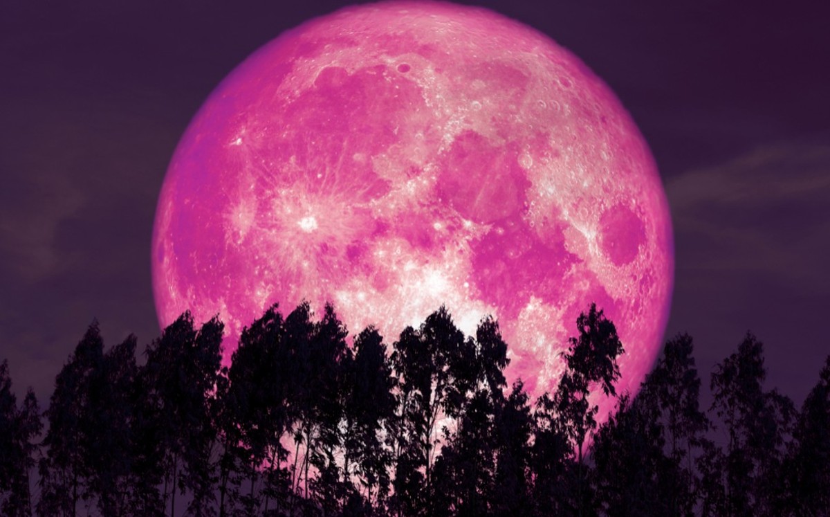 qué es la luna rosa y cuándo puedes verla este 2024