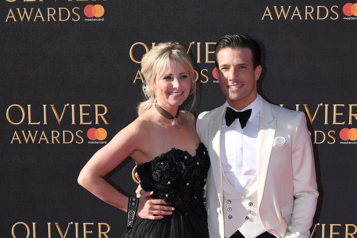soap star carley stenson pregnant with second child with danny mac