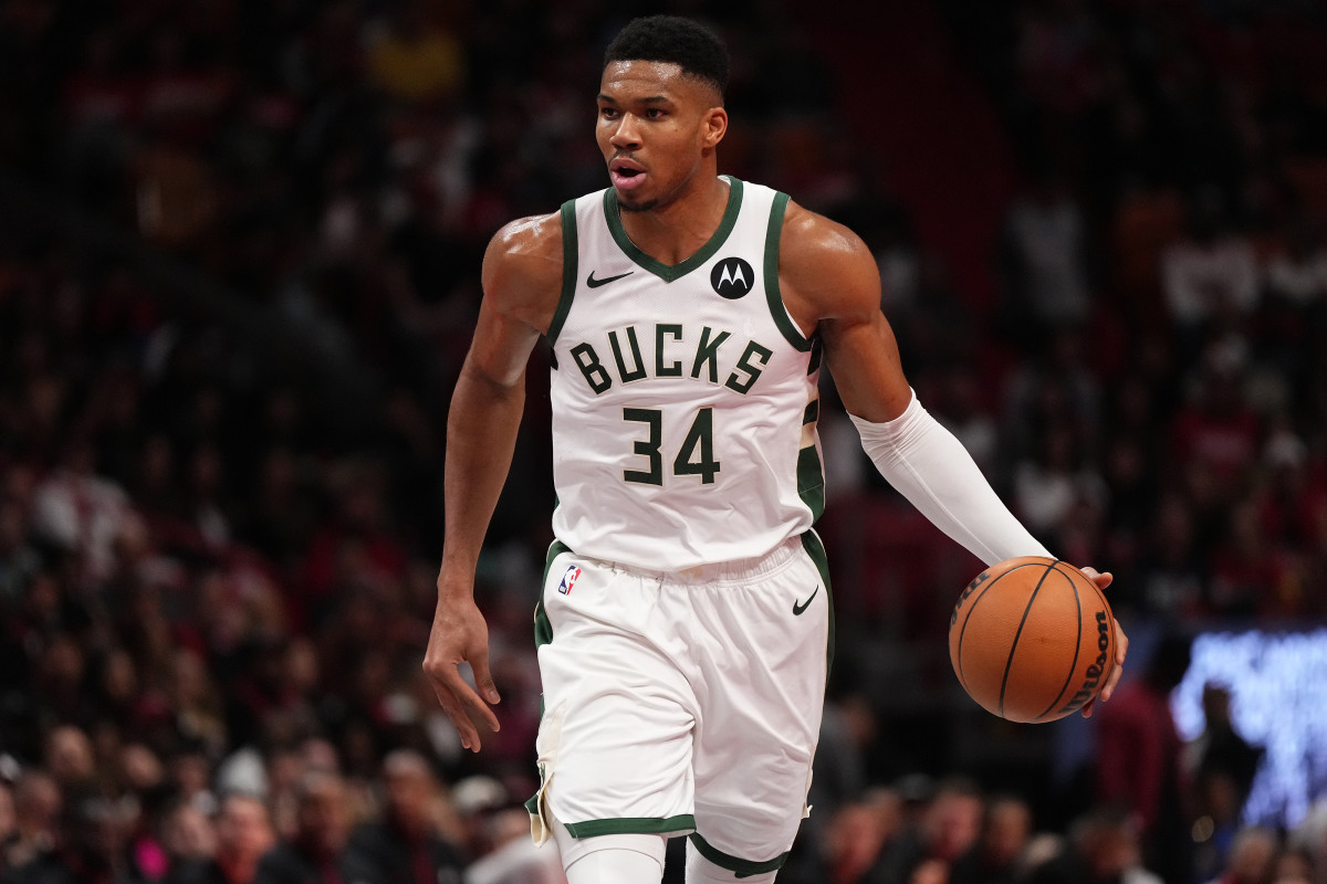 ranking 30 nba stars by cost per point for the 2023-24 season