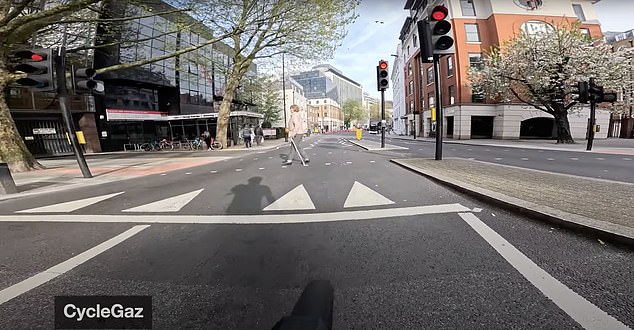 moment cyclist is thanked by bill nighy after stopping at red light