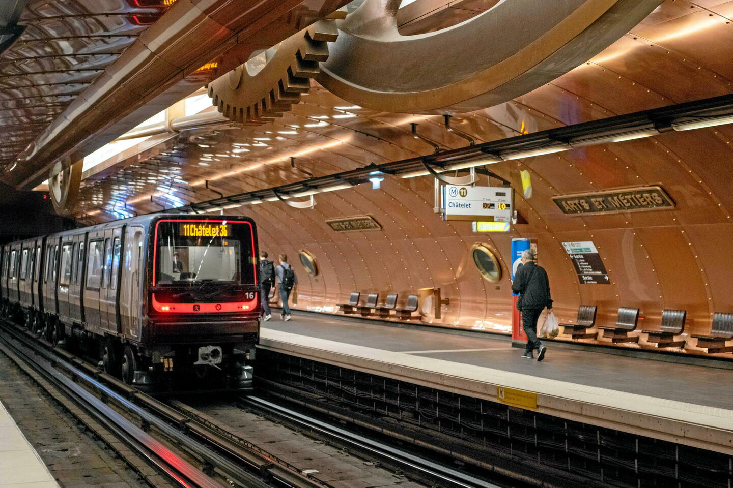 JO de Paris 2024 : les stations du métro, trams et RER à éviter pendant ...
