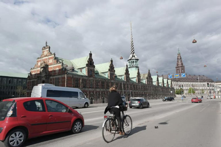 Copenhagen's 'Notre Dame moment' as old bourse burns, loses spire