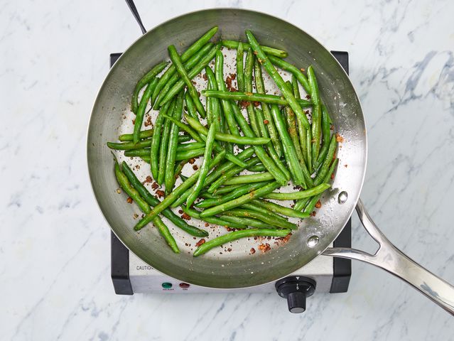 the trick to making green beans taste like a restaurant's